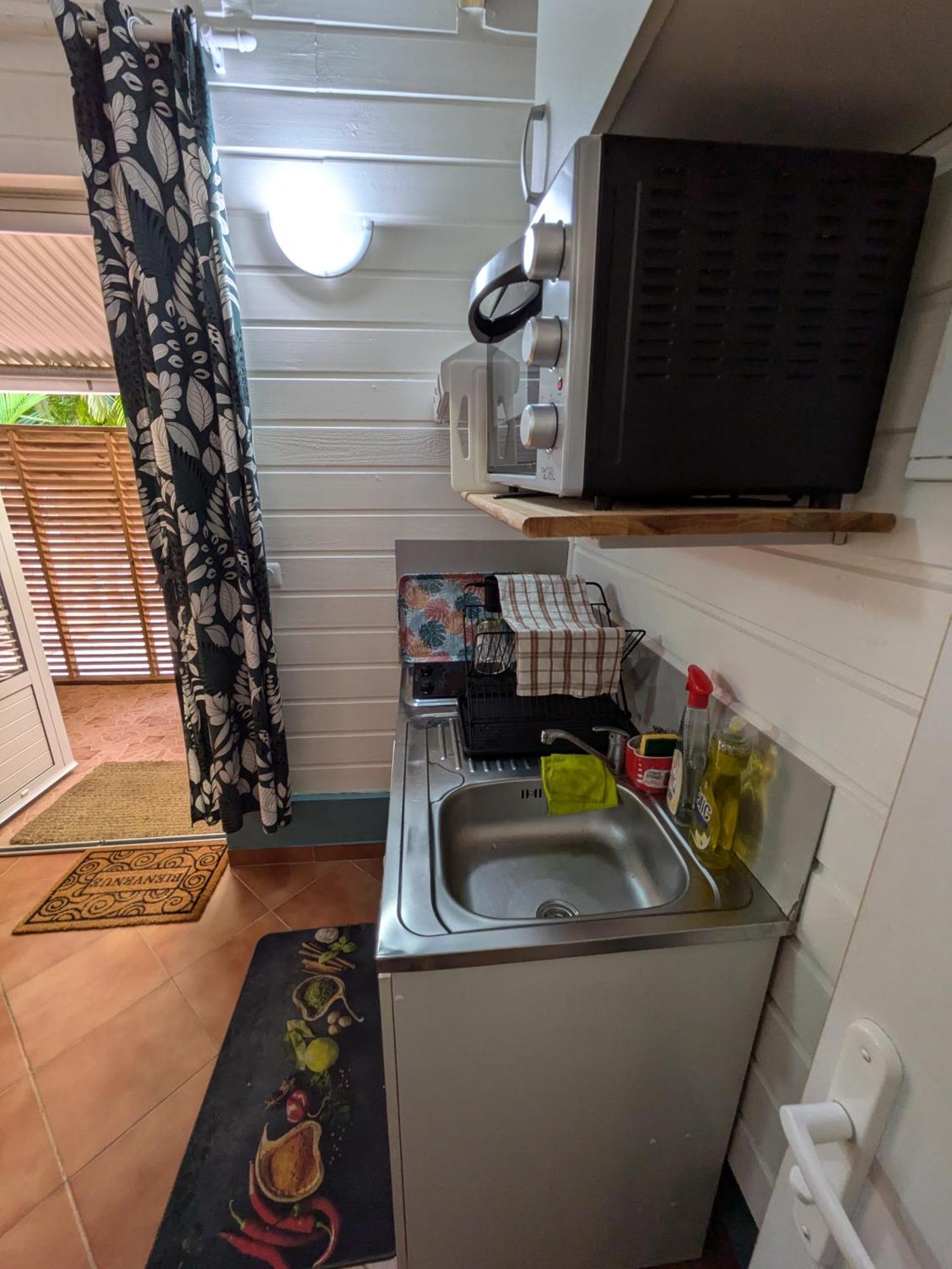 Le Marin - Bungalow Classe 3 Etoiles Tb Equipe & Confortable - Escapade En Couple - Paisible & En Toute Discretion - Wi-Fi - Climatisation - Calme & Serenite - Plages Du Sud, Centre De Carenage & Marina Du Marin Proche En Voiture - Acheminement Sur D Екстериор снимка