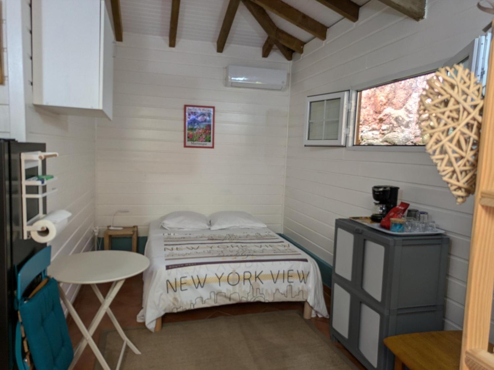 Le Marin - Bungalow Classe 3 Etoiles Tb Equipe & Confortable - Escapade En Couple - Paisible & En Toute Discretion - Wi-Fi - Climatisation - Calme & Serenite - Plages Du Sud, Centre De Carenage & Marina Du Marin Proche En Voiture - Acheminement Sur D Екстериор снимка